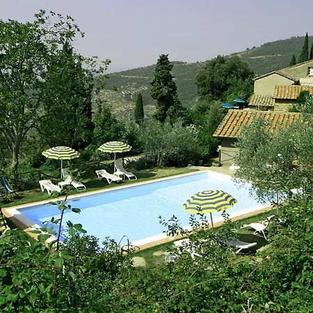 Apartment Sleeps 4 T241257 Cortona